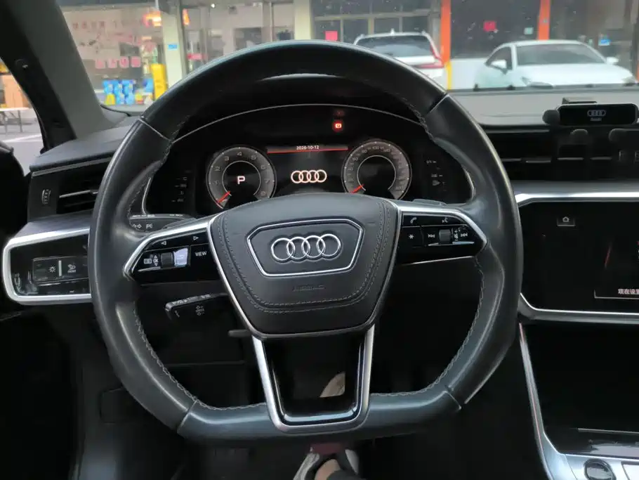 Photo 15 - Audi A6L