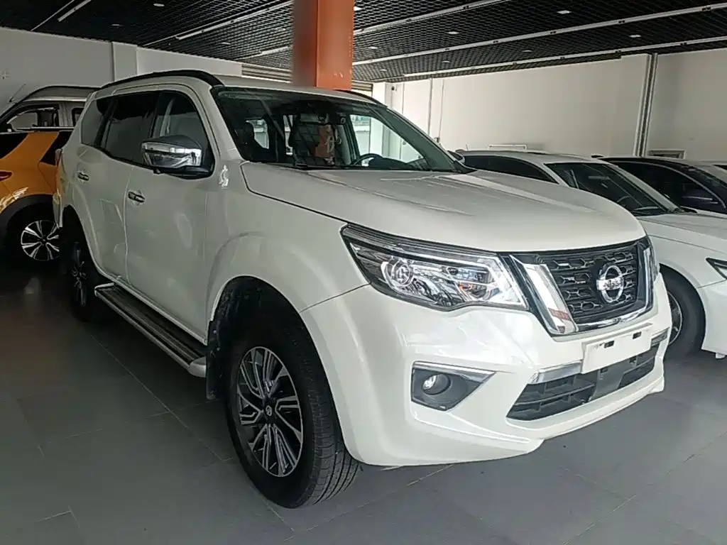 Nissan Terra 2018 2018 2.5L Automatic AWD Flagship