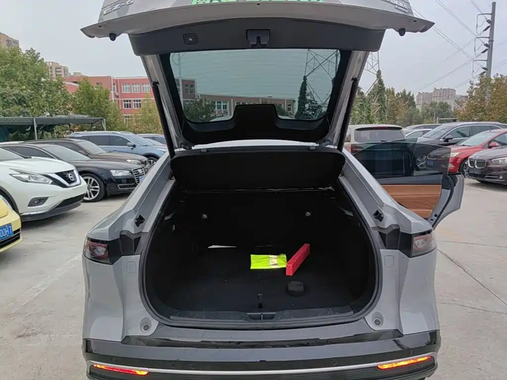 Mazda EZ-6 2025 2024 Pure Electric 600 Elegance Edition