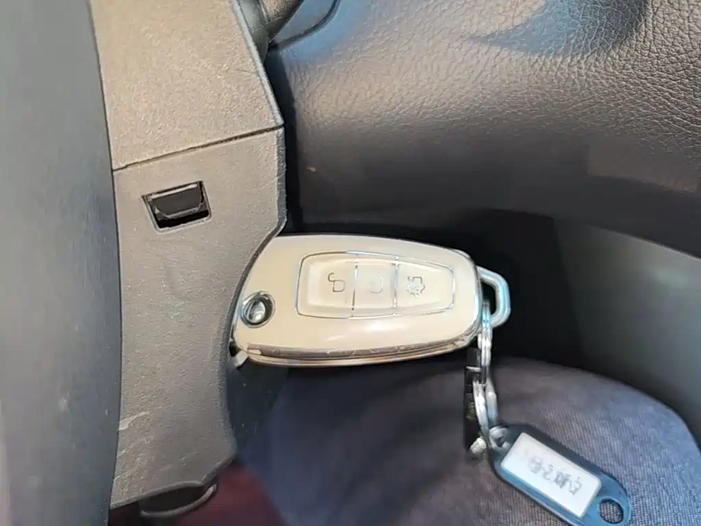 Фото 9 - Ford Focus