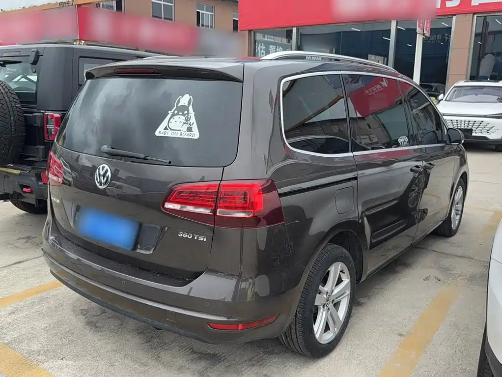 Volkswagen Sharan 2018 2018 380TSI Comfort 7-Seater