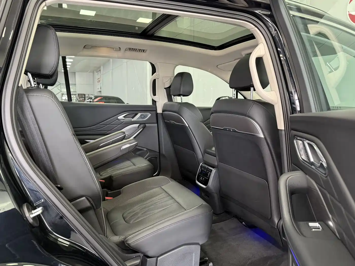 Hongqi HONGQI HS7 PHEV