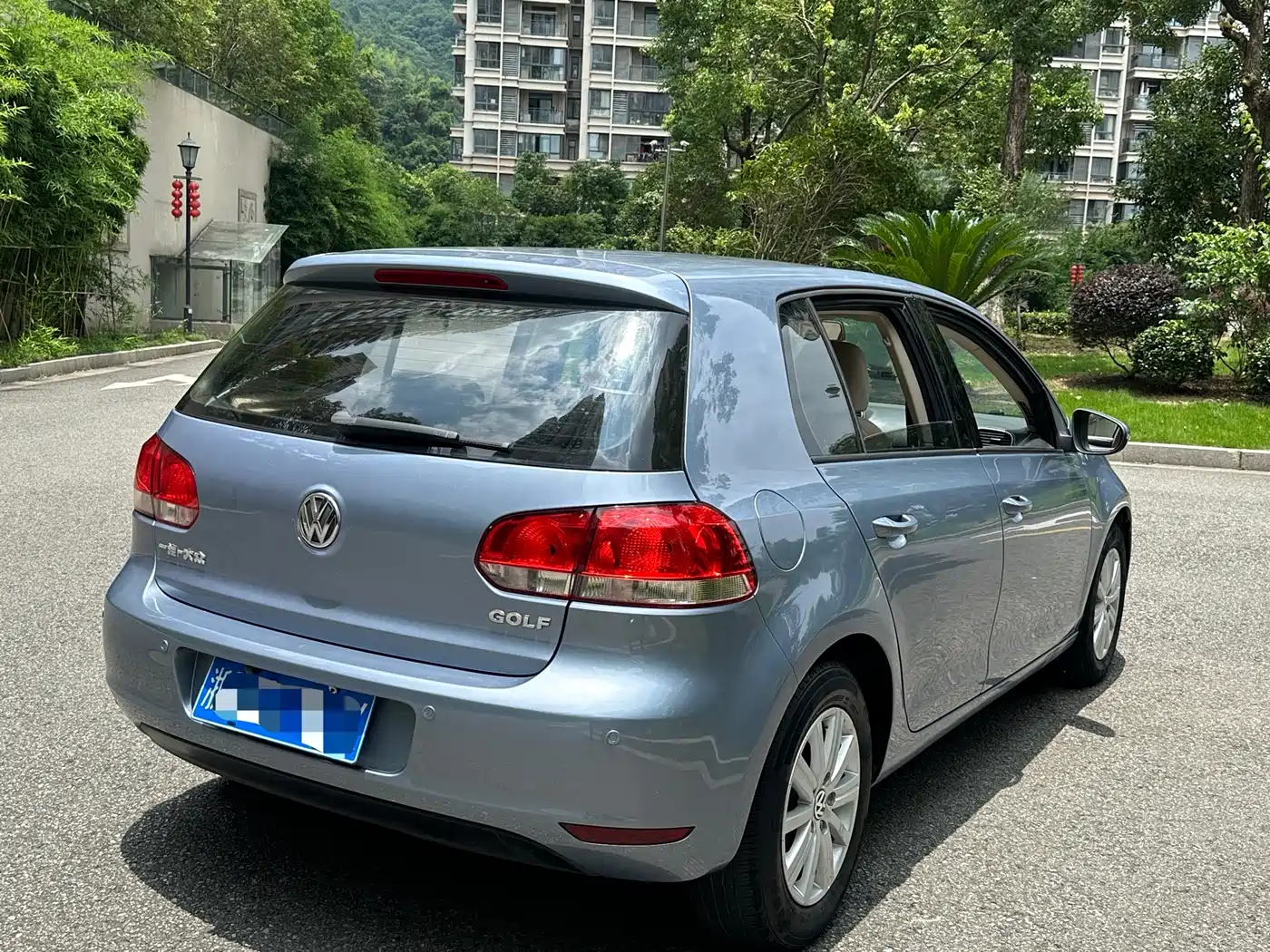 Фото 4 - Volkswagen Golf
