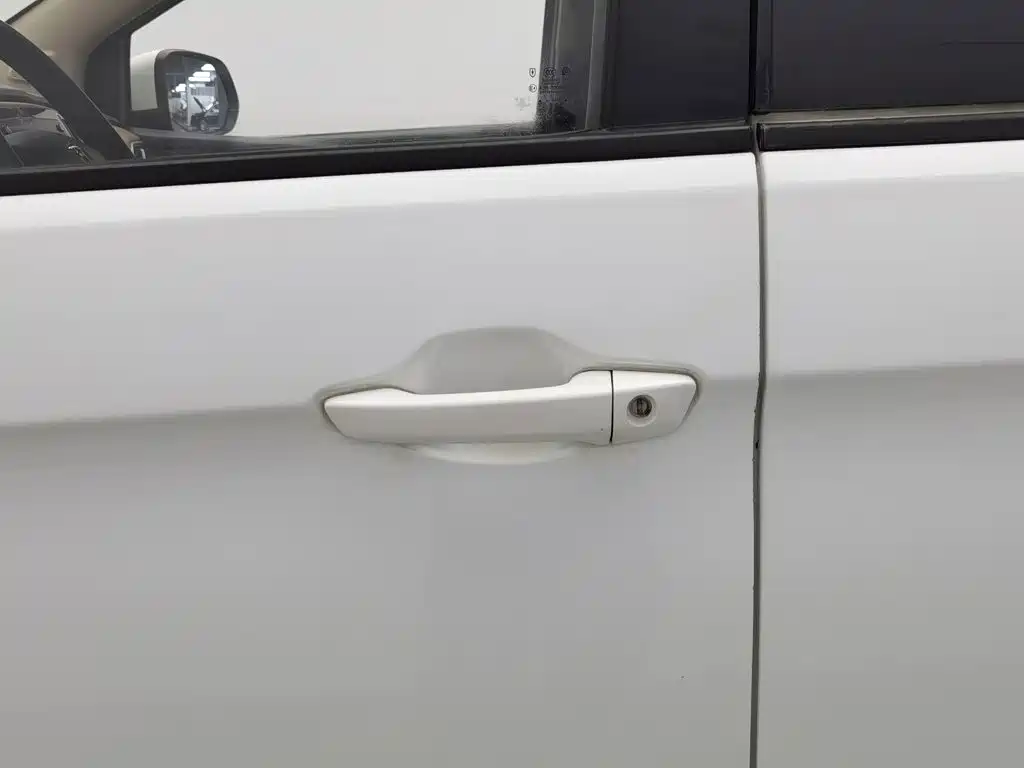 Jinbei F50 2019 2017 1.6L Manual Comfort