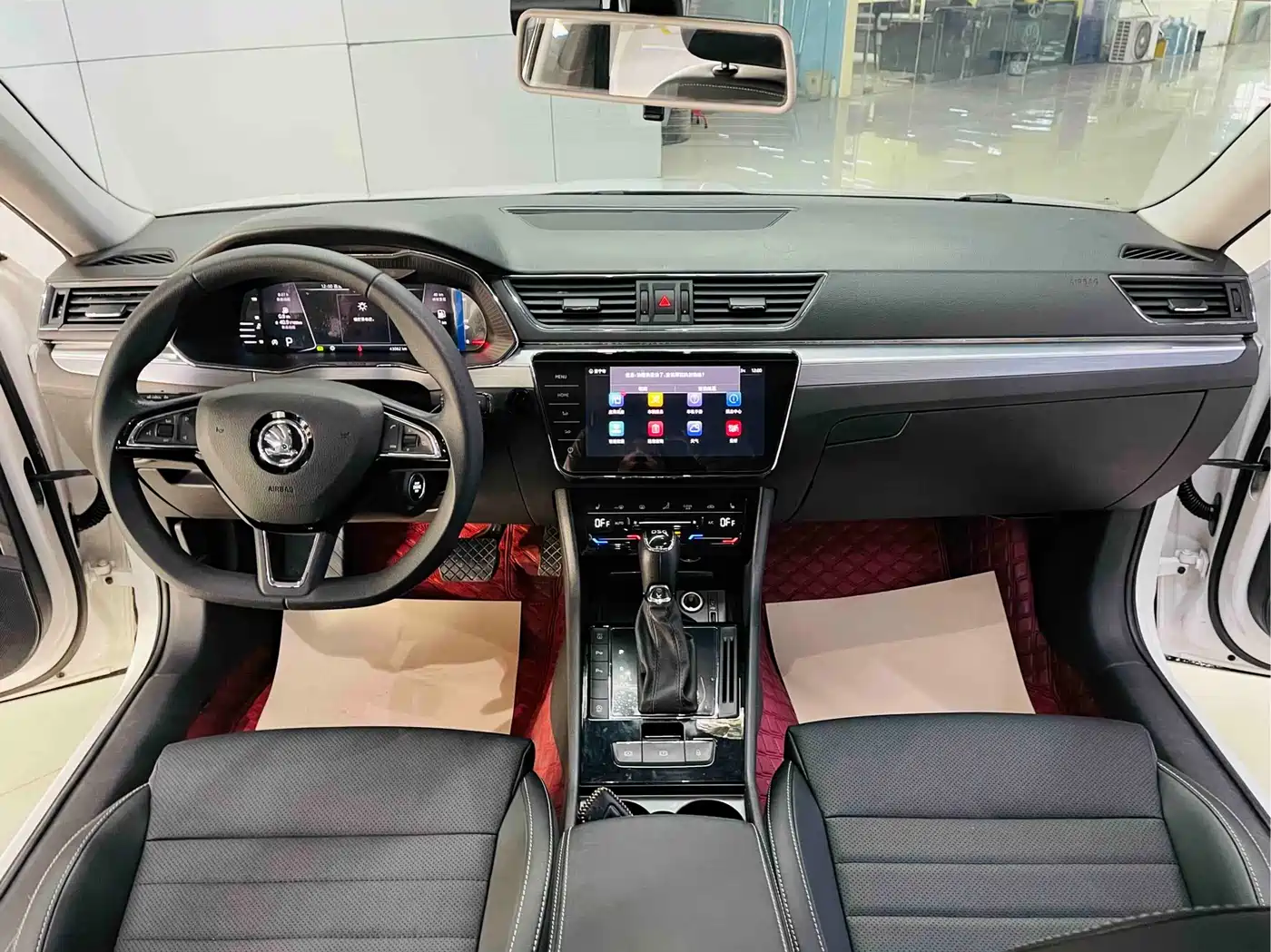 Škoda Superb 2021 TSI330 DSG Comfort Edition фото 9
