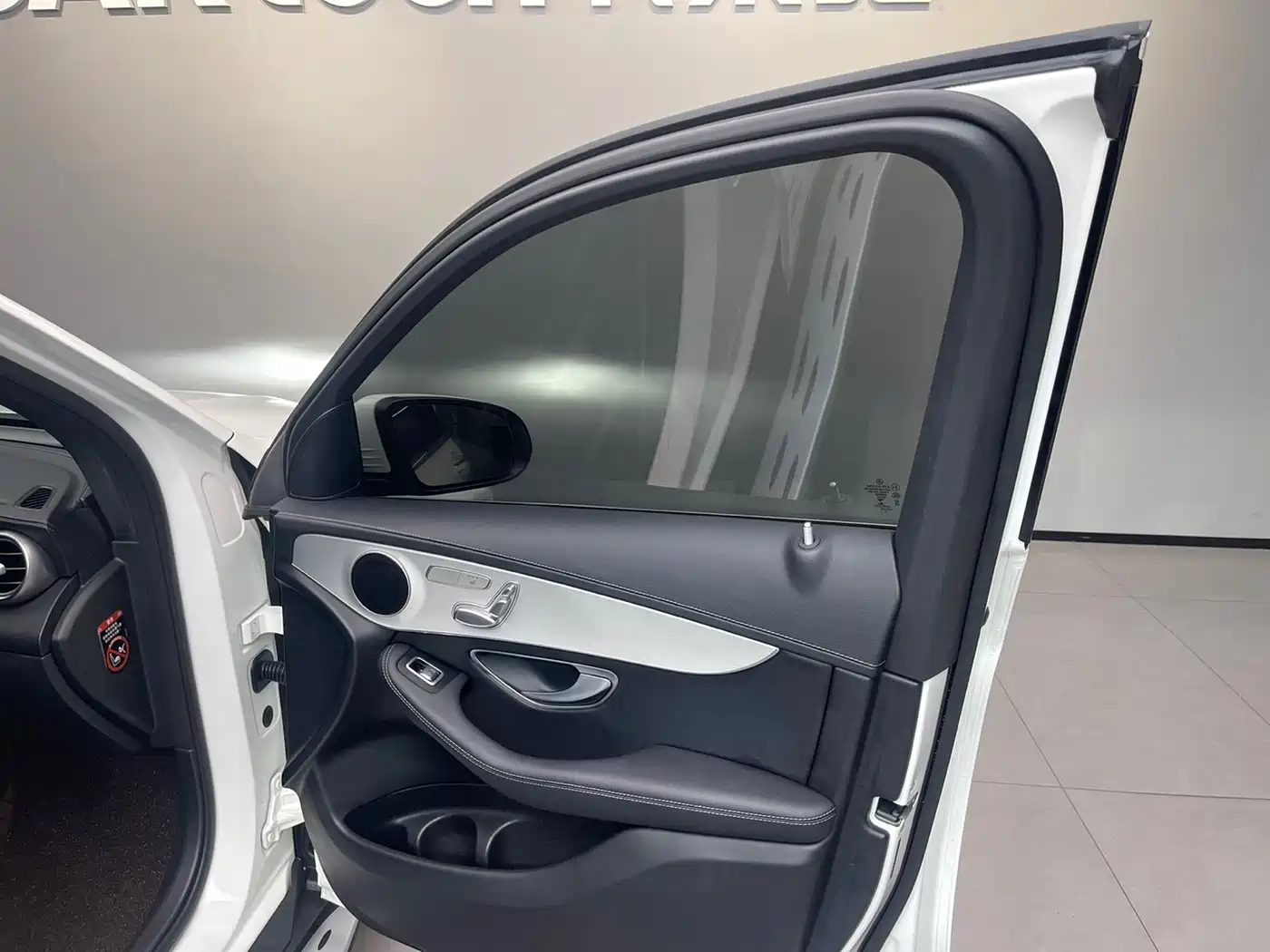 Mercedes-Benz GLC 2022 Facelift II GLC 260 L 4MATIC Sport Model фото 30