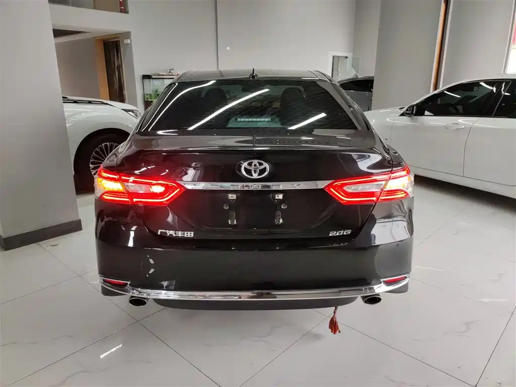 Toyota Camry 2023 2.0G Luxury Edition фото 4