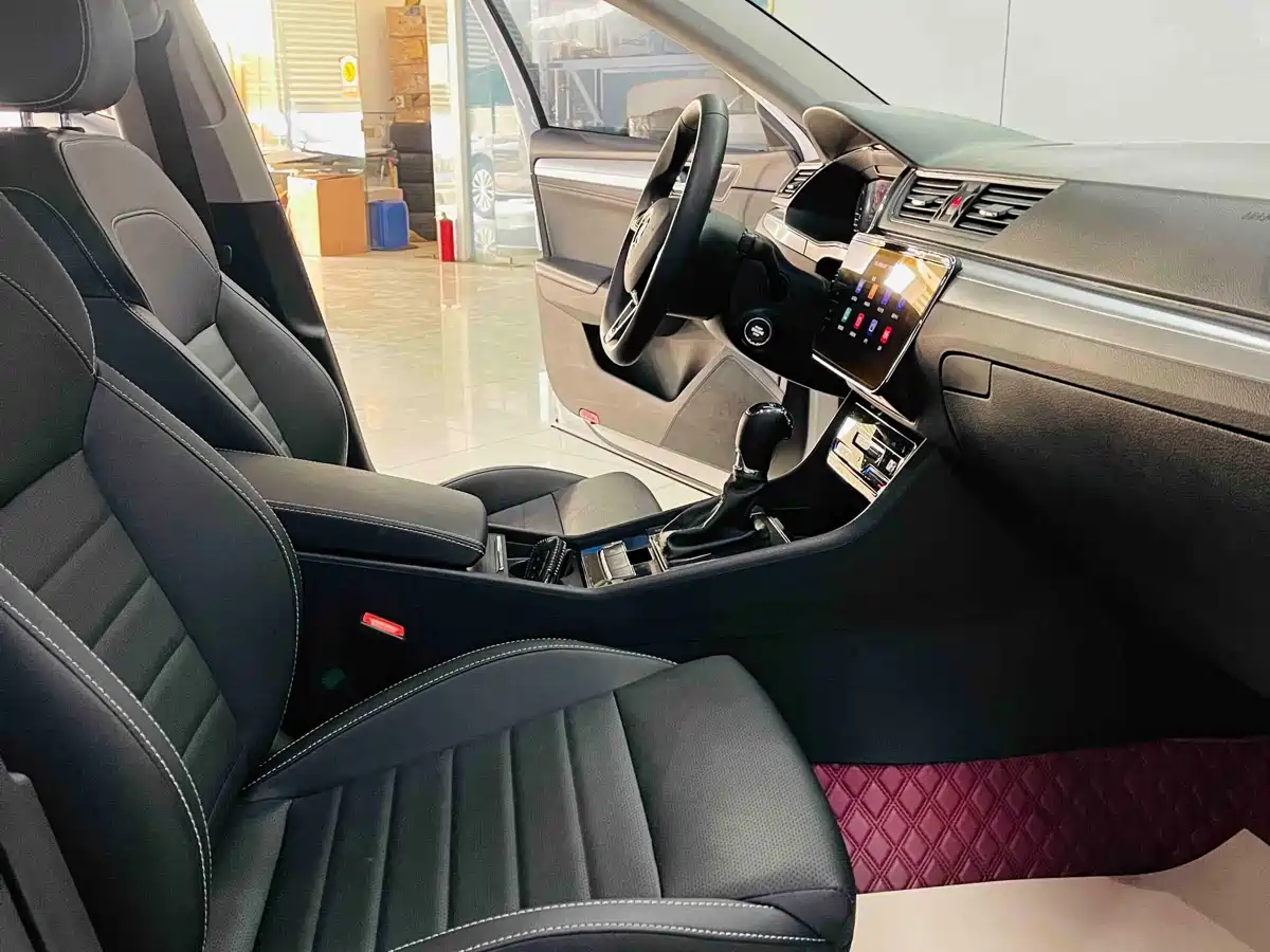 Škoda Superb 2021 TSI330 DSG Comfort Edition фото 6