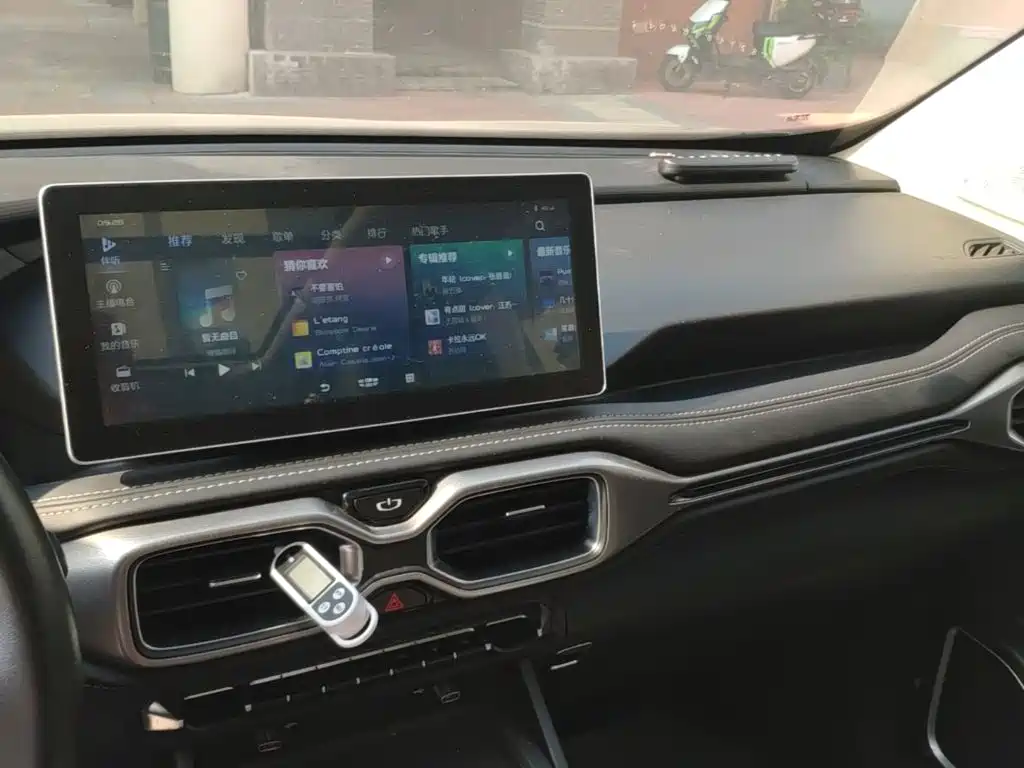 Geely Okavango 2021 2020 1.8TD DCT Flagship 5-Seater