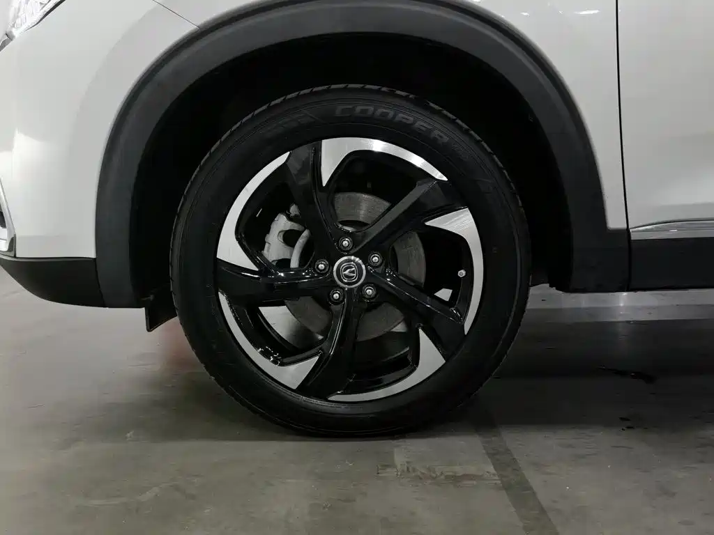 Changan CS85 2019 2019 2.0T Automatic Dynamic Edition China V