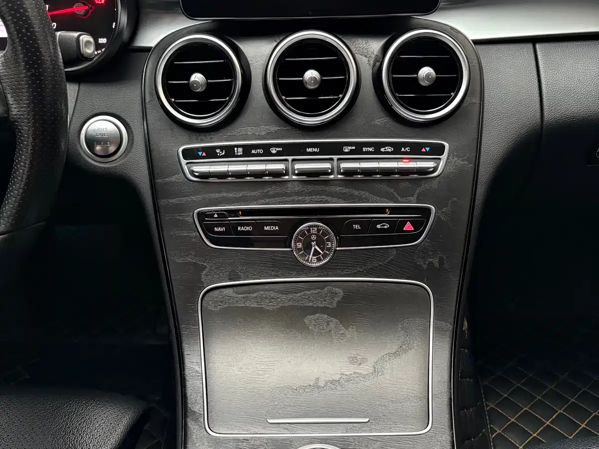 Mercedes-Benz C-Class 2017 Facelift C 180 L Fashion Sport Edition фото 10