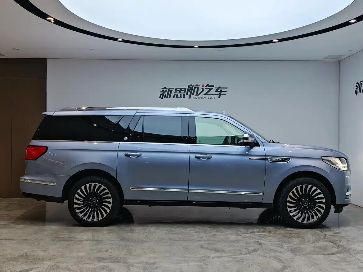 Lincoln Navigator 2022 2020 3.5T Long Wheelbase Presidential Edition