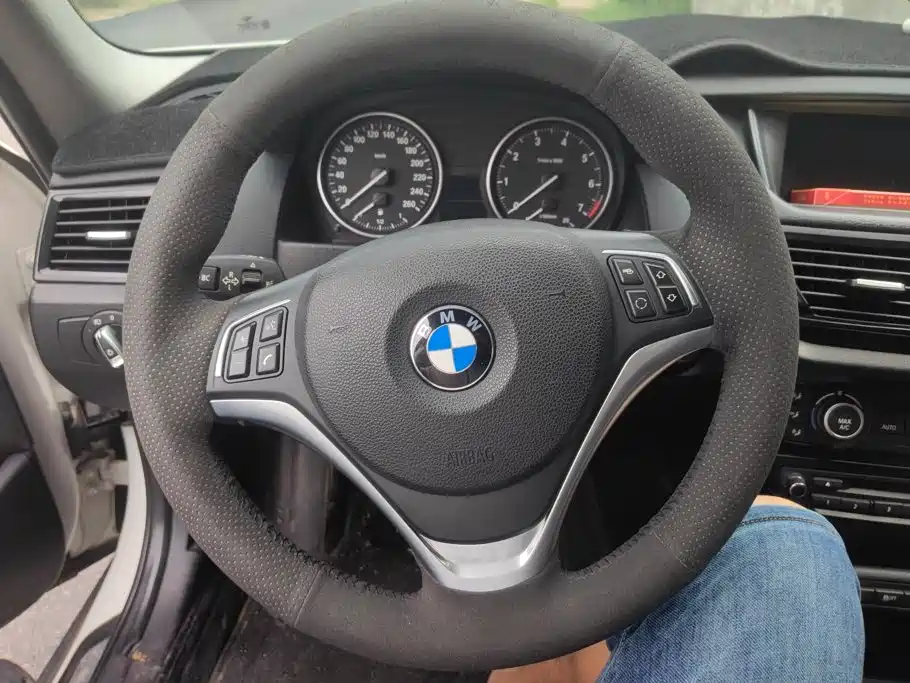 Фото 15 - BMW X1