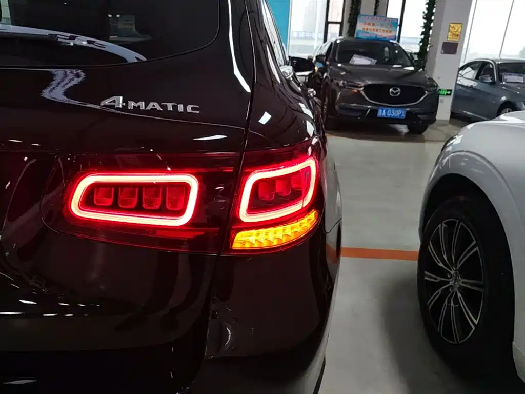 Mercedes-Benz GLC 2022 Facelift II GLC 260 L 4MATIC Luxury фото 8