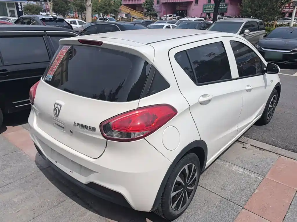 Baojun 310 2017 2016 1.2L Manual Comfort Model