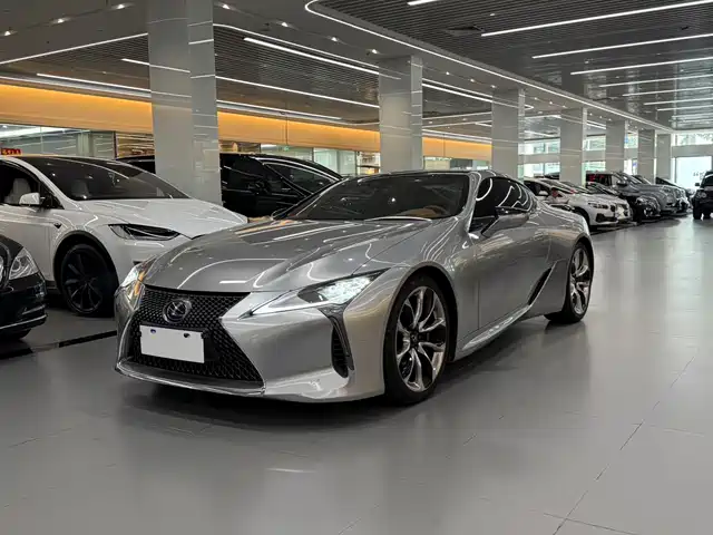 LEXUS LC
