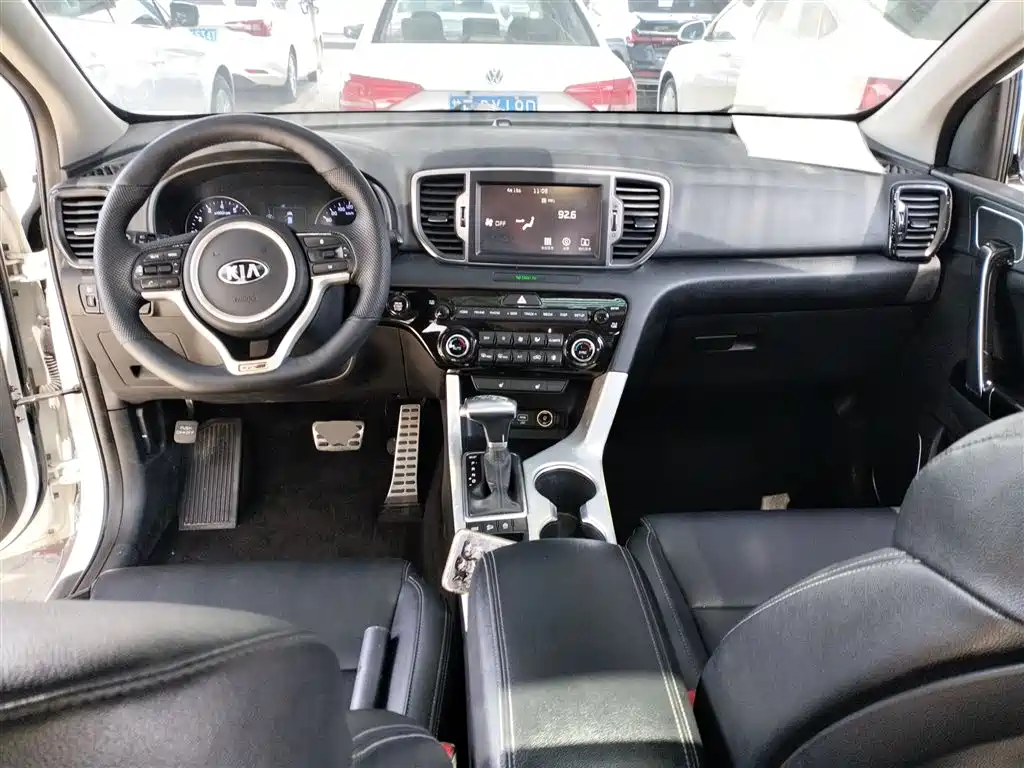 Kia KX5 2016 Model 1.6T Automatic 2WD DLX фото 6