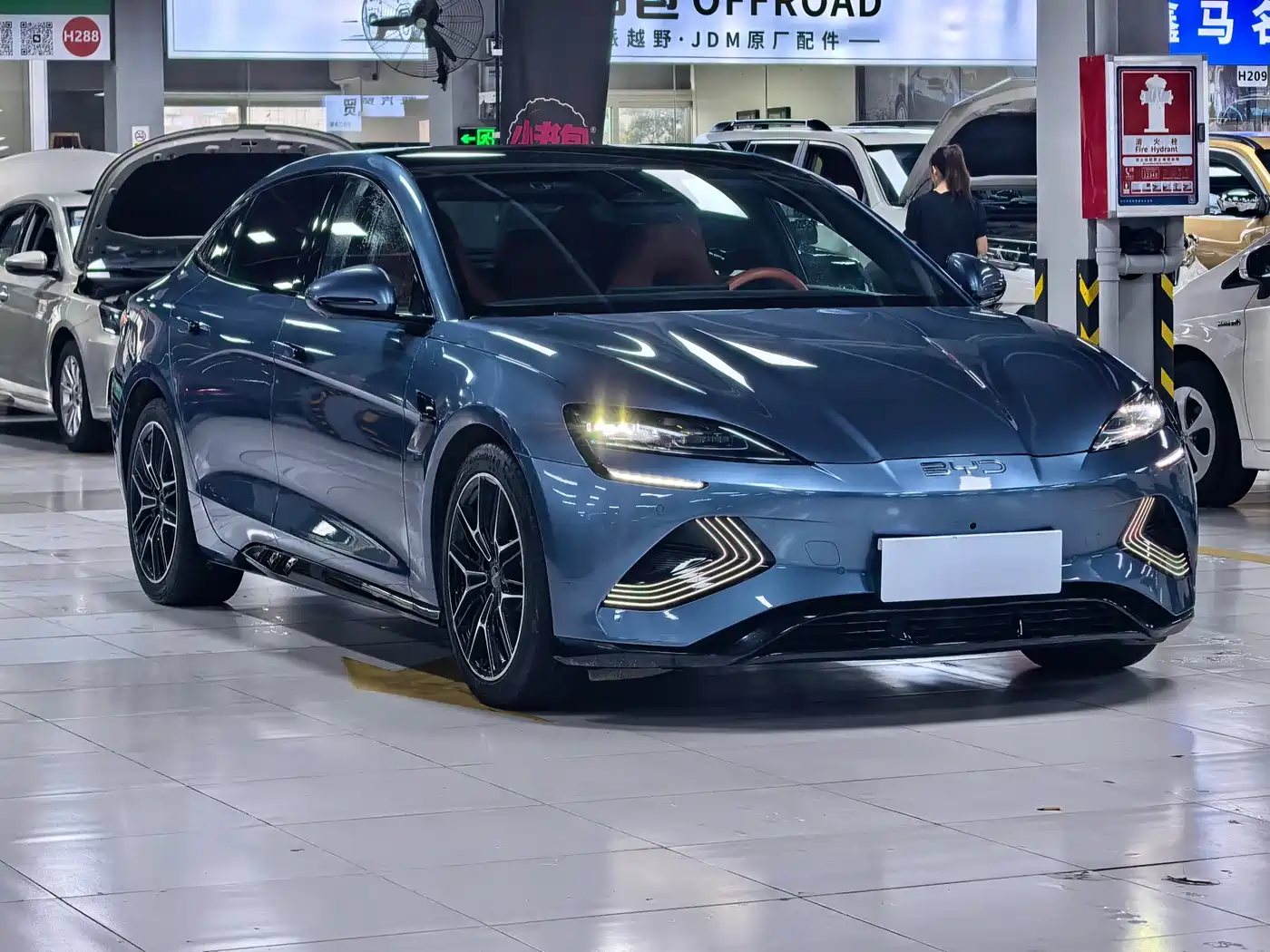 Фото 3 - BYD Seal
