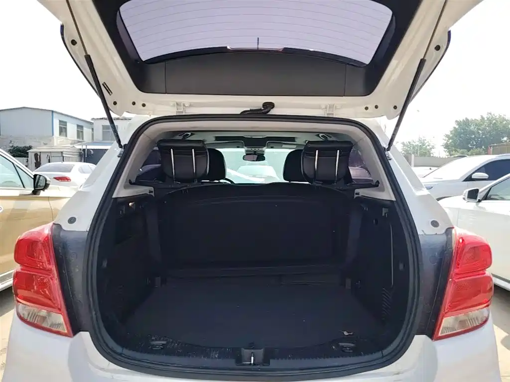 Chevrolet Trax 2017 1.4T Automatic 2WD Luxury фото 15