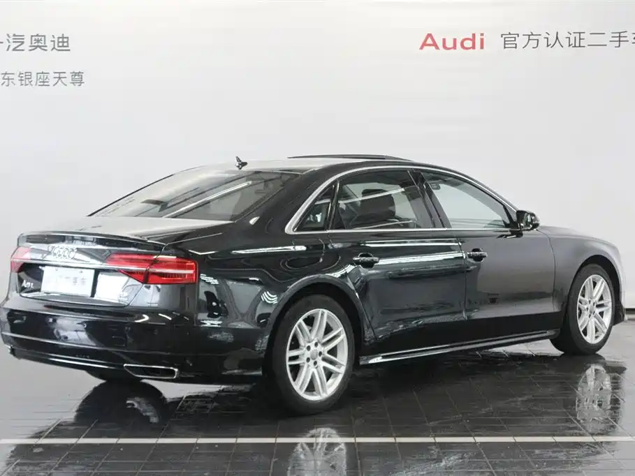 Audi A8 2017 A8L 45 TFSI quattro Comfort фото 5