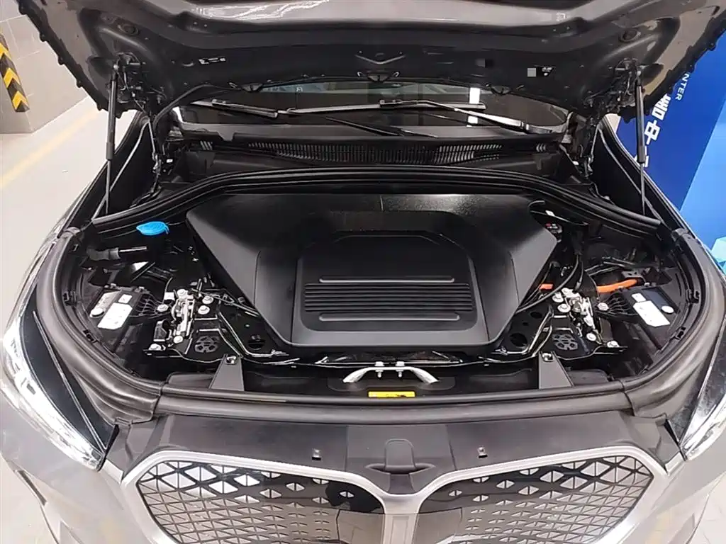 BMW iX1 2023 xDrive30L X Design Package фото 20