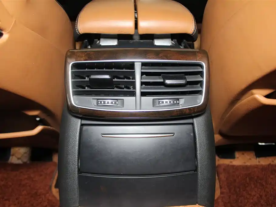 Audi A8 2017 A8L 45 TFSI quattro Comfort фото 10