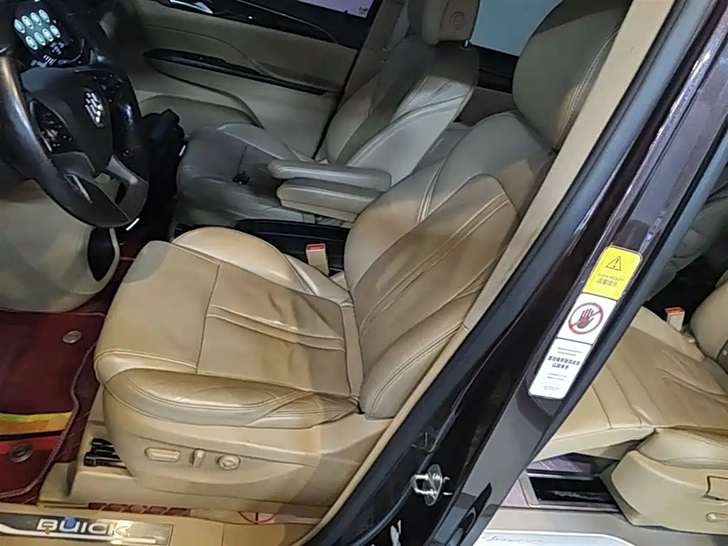 Buick GL8 2017 ES 28T Flagship China V фото 15