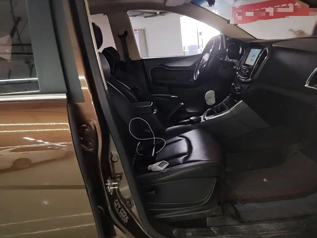Baojun 560 2018 2016 1.5T Manual Luxury
