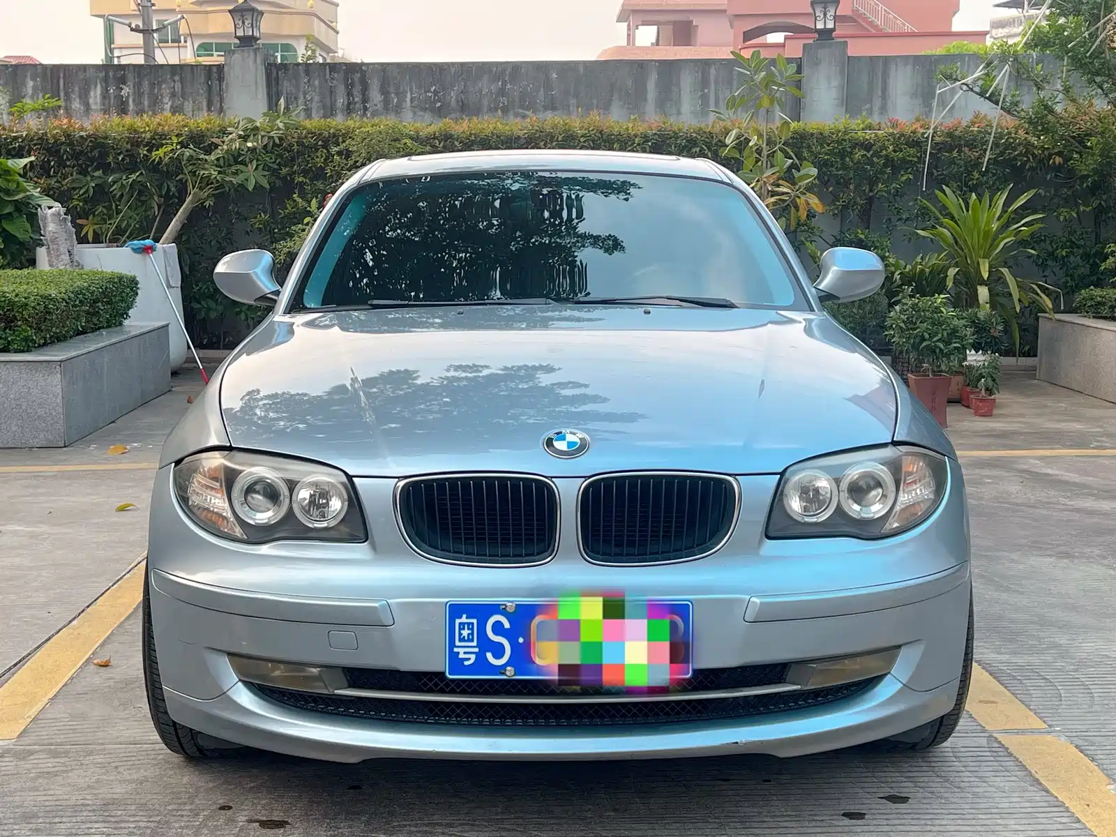 صورة 2 - BMW 1 Series (Import)