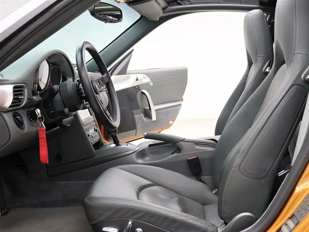 Porsche 911 2010 Targa 4 3.6L фото 2
