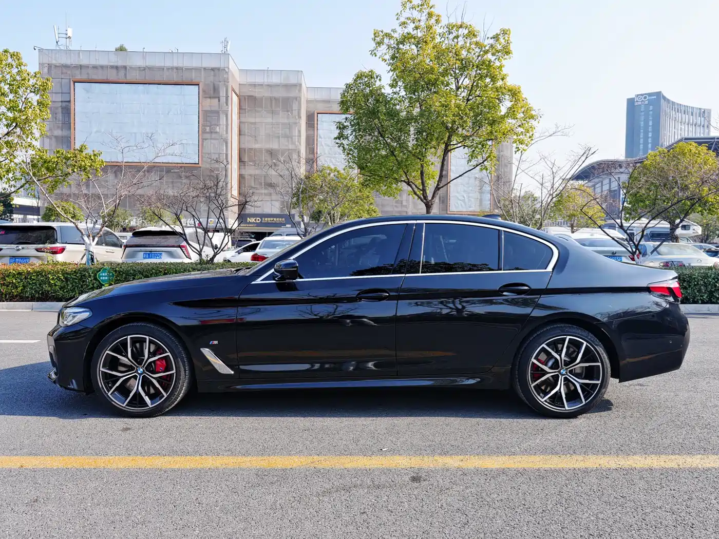 BMW 5 SERIES (IMPORTED)
