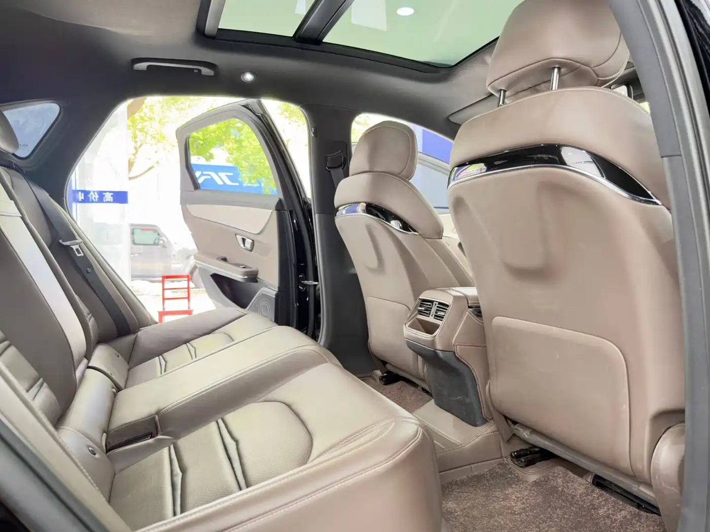 BYD Han 2020 DM AWD Performance Luxury Edition фото 14