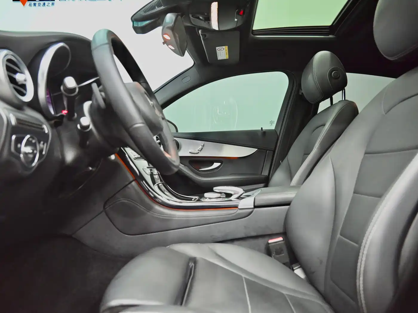 Mercedes-Benz GLC Coupe 2019 GLC 200 4MATIC Coupe SUV фото 7