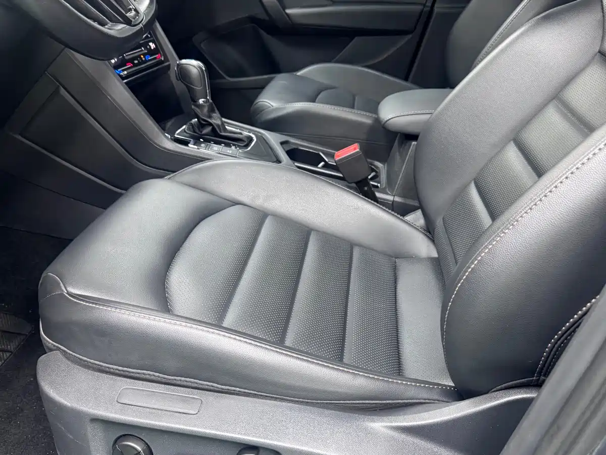 Volkswagen Tharu 2021 Model 280TSI 2WD Luxury Edition фото 24