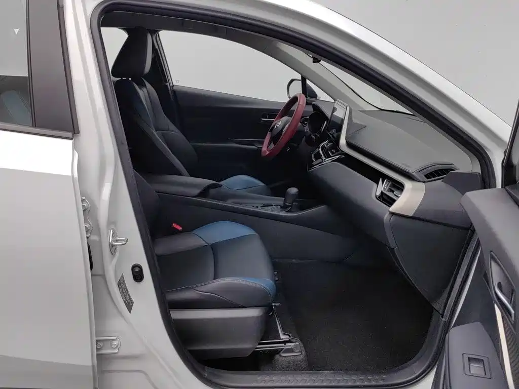 Toyota IZOA 2022 2022 2.0L Yixiang CARE Edition