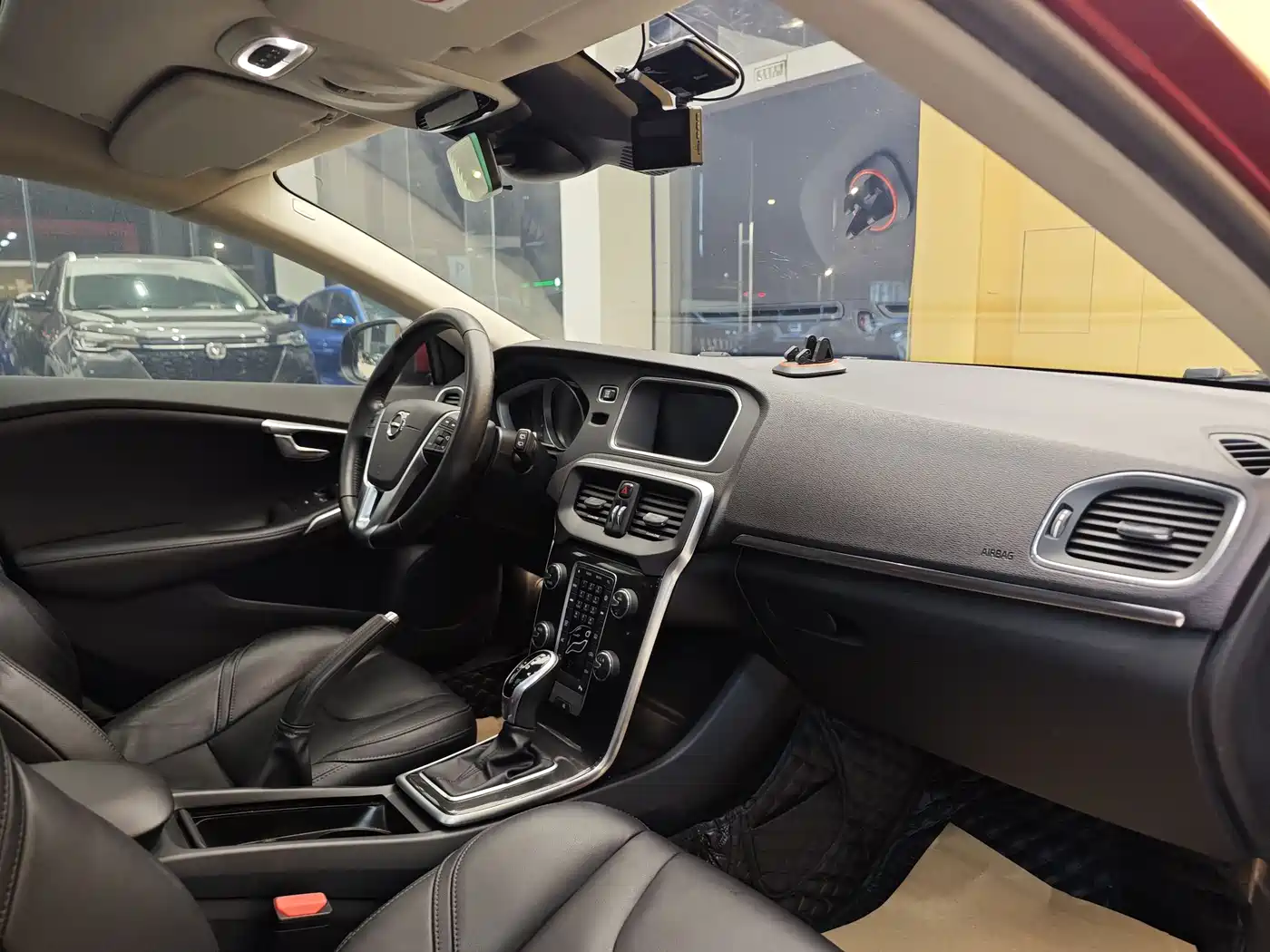 Volvo V40 2018 2018 T3 Inscription Edition