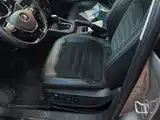 Фото 9 - Volkswagen Sagitar
