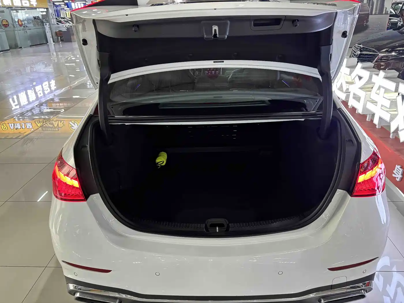Mercedes-Benz C-Class 2022 C 200 L Sport Version фото 10
