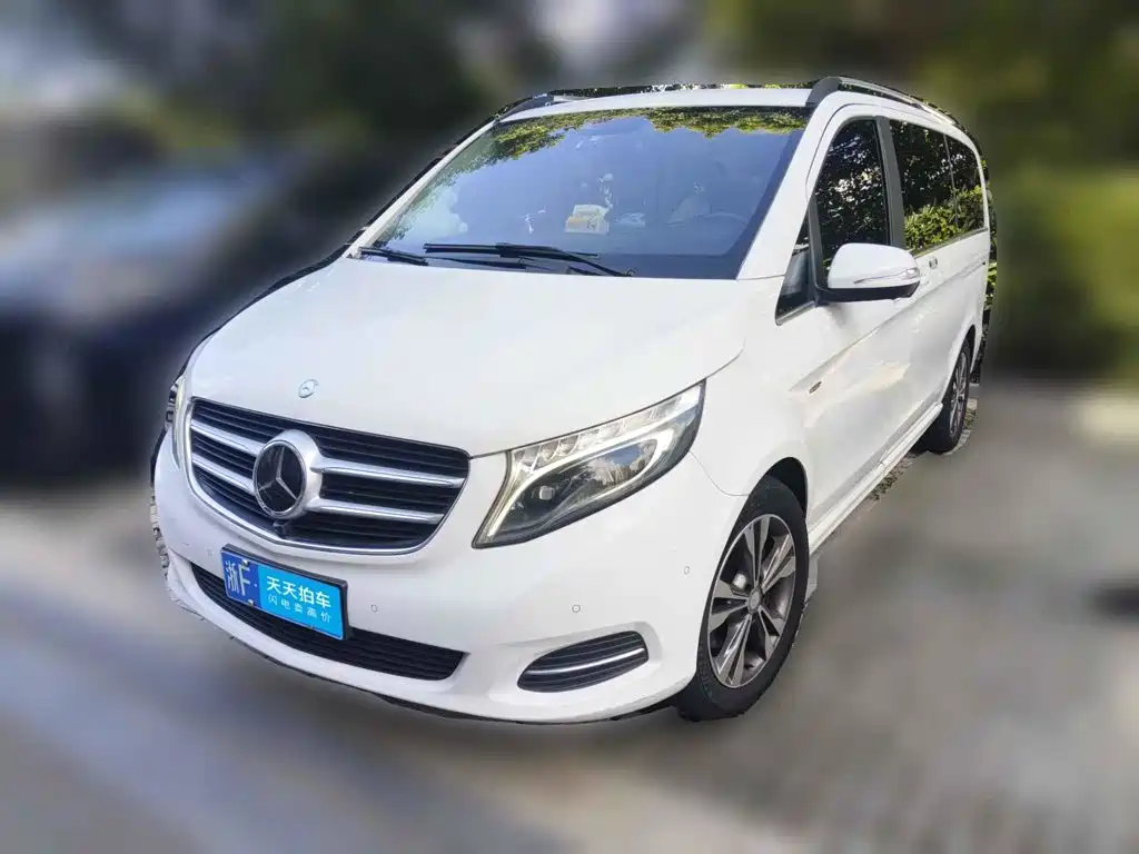 Mercedes-Benz V-Class