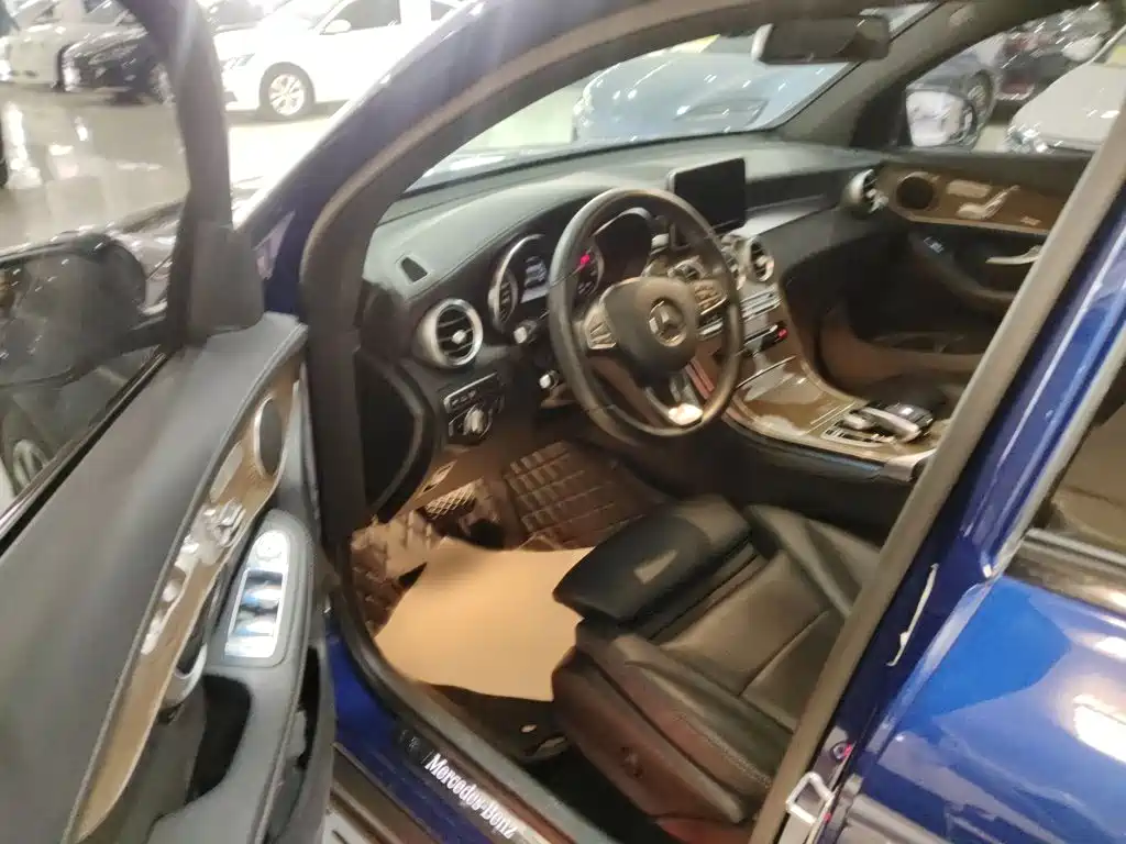 Mercedes-Benz GLC Coupe 2019 2019 Facelift GLC 260 4MATIC Coupe SUV