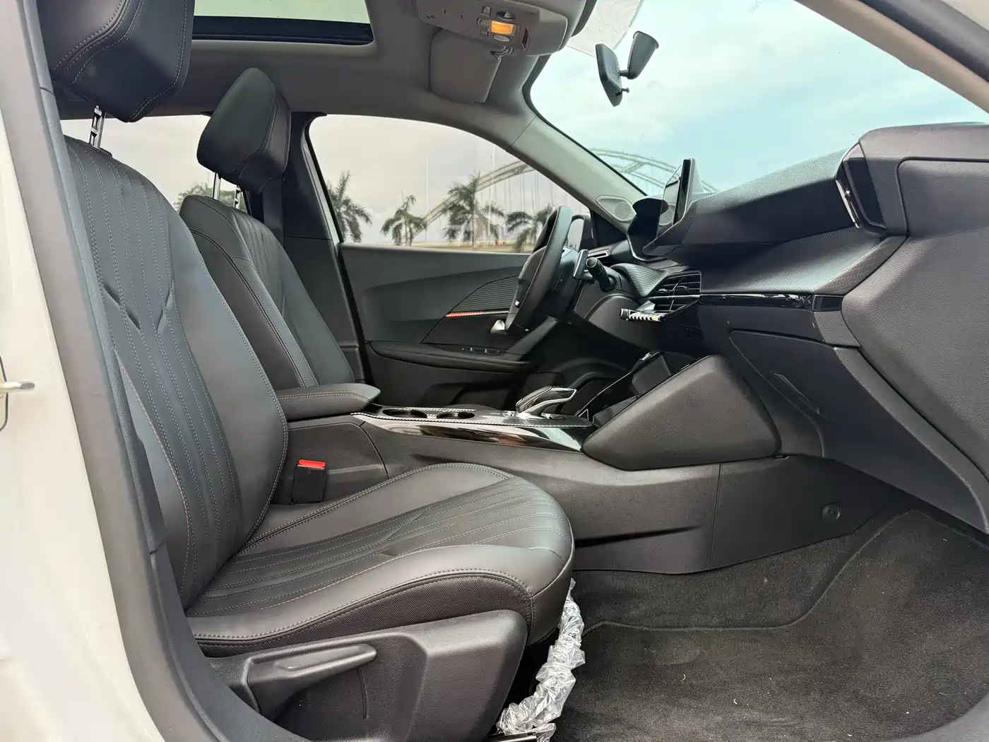 Peugeot 2008 2022 230THP THE ONE фото 12