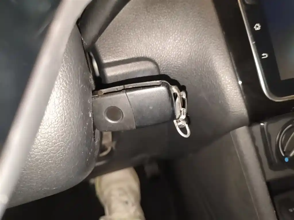 Volkswagen Polo 2018 1.5L Auto Comfort фото 9