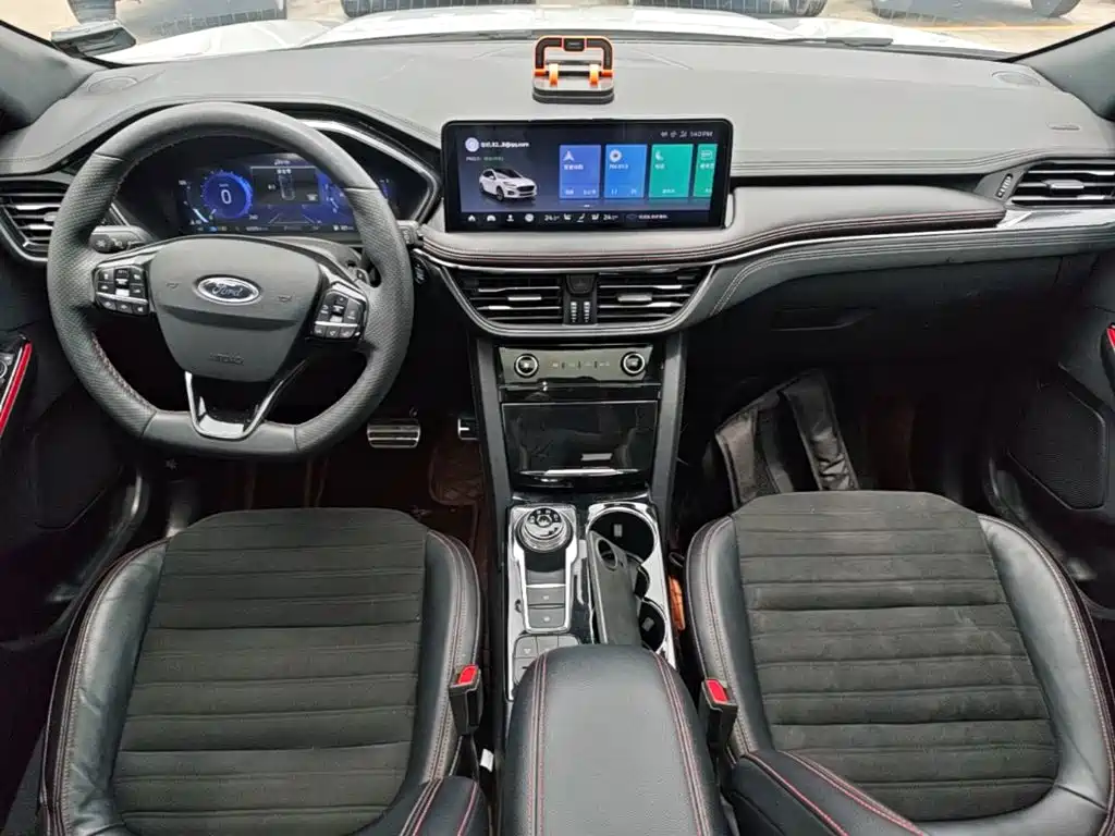 Ford Escape 2023 2024 Model EcoBoost 245 4WD ST-Line Pro