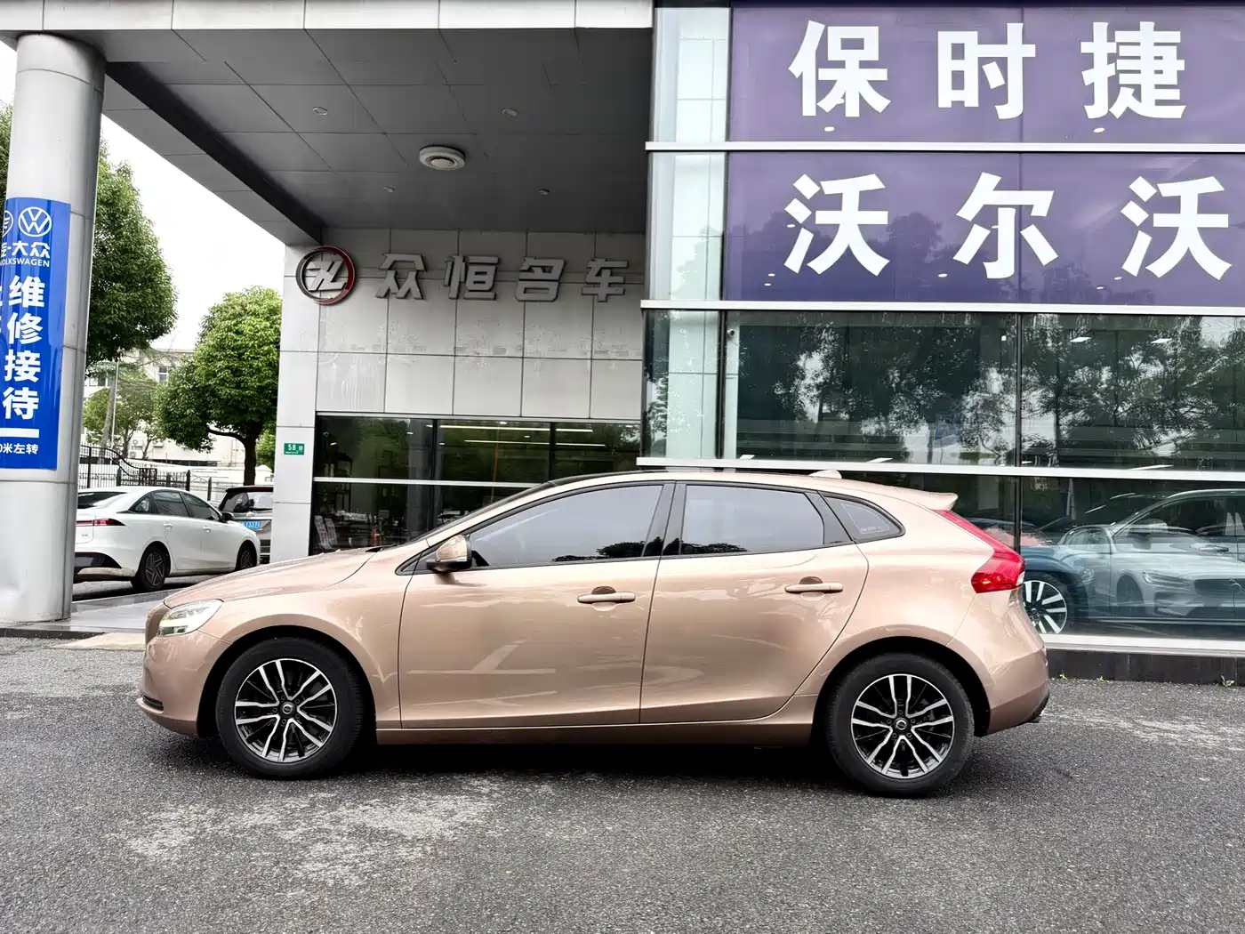 Volvo V40 2017 2017 T3 Inscription