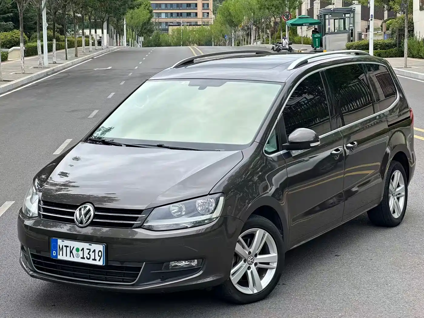 Volkswagen Sharan 2018 2016 380TSI Comfort 7-seater