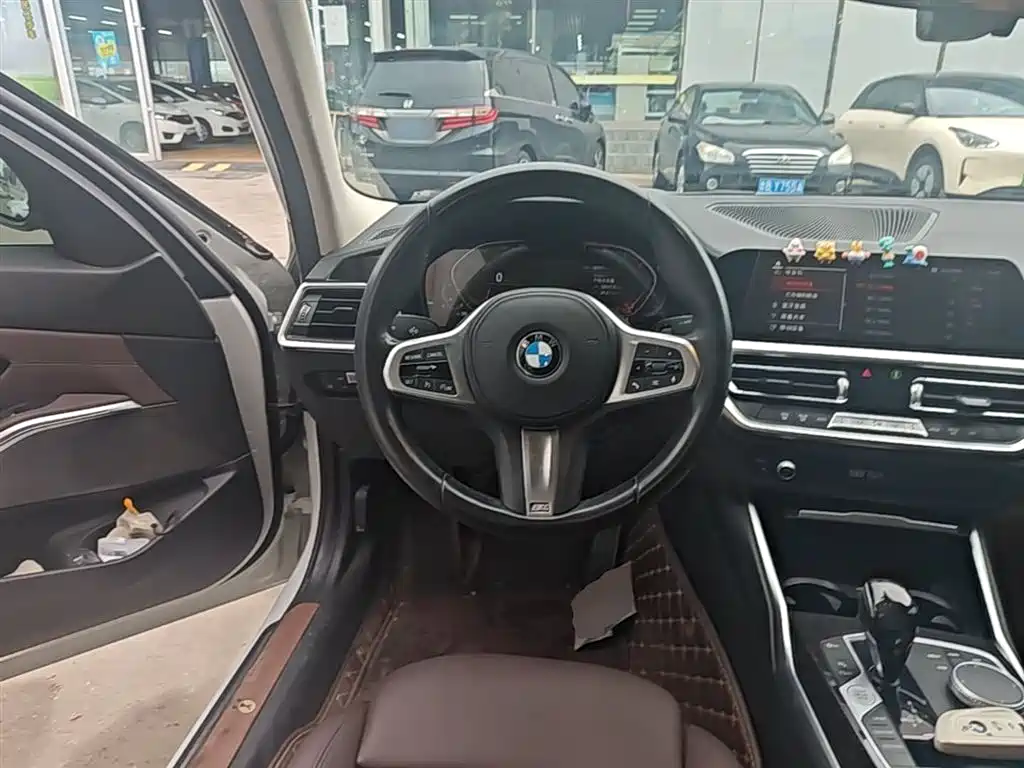 BMW 3-SERIES