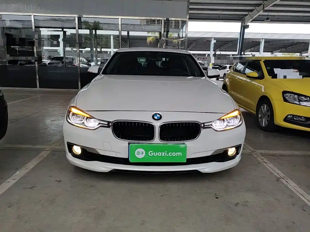BMW 3 Series 2017 318Li Fashion фото 3