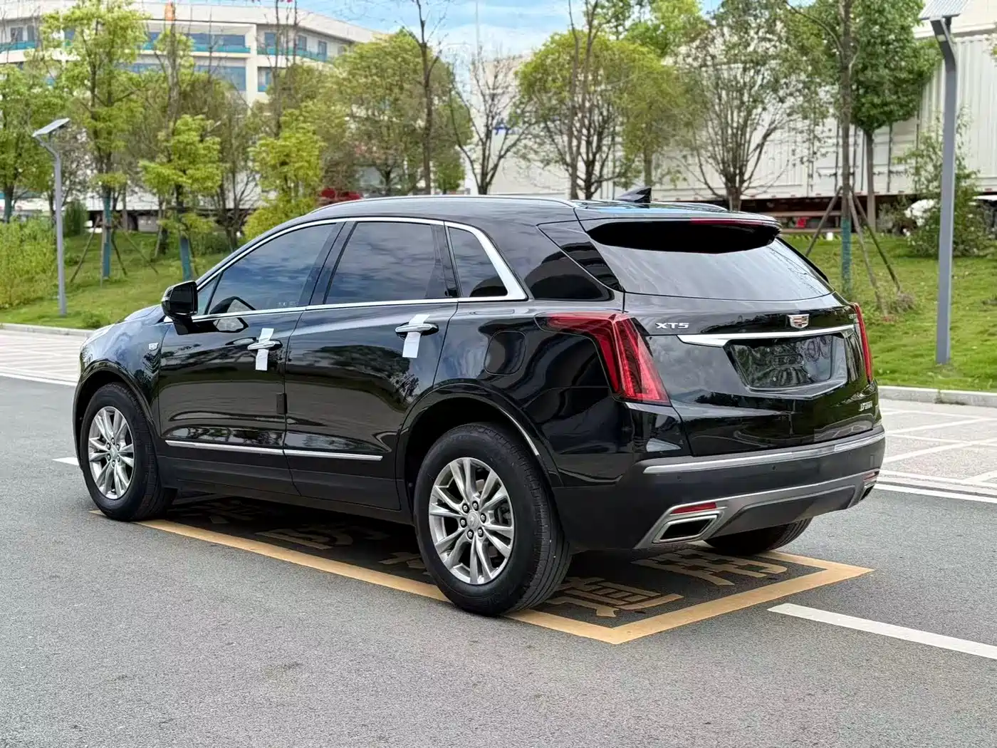 Cadillac XT5 2022 2.0T 2WD Luxury фото 9