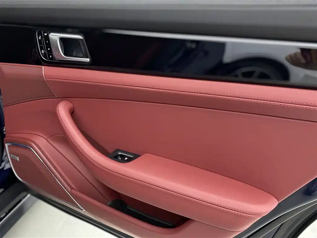 Porsche Panamera 2019 Panamera 4 Executive Long Wheelbase 2.9T фото 22