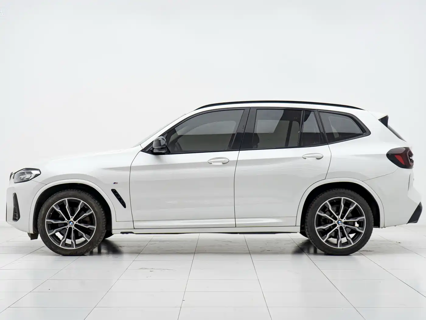 BMW X3 2022 xDrive30i Leading M Night Package фото 3